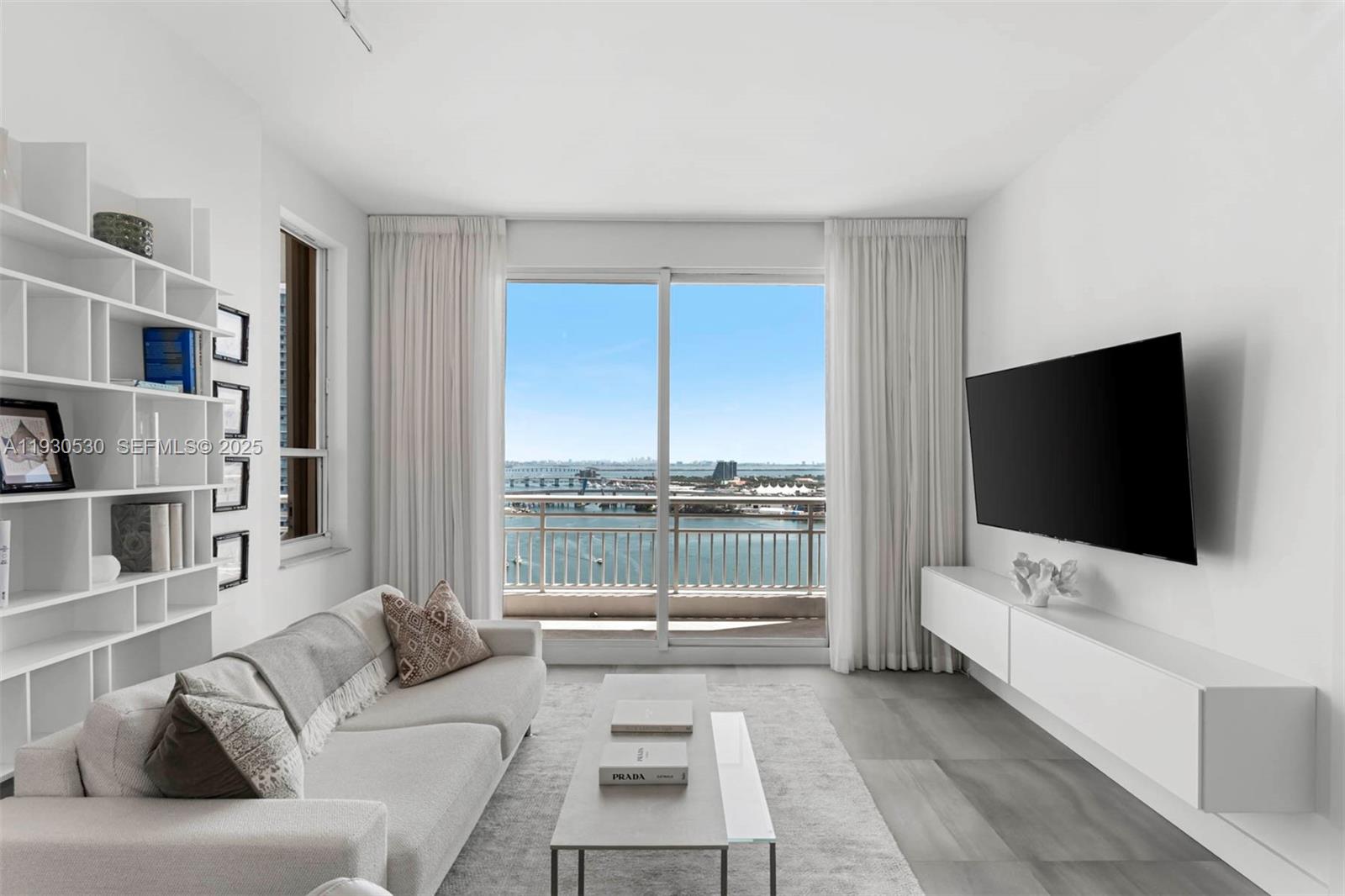 Luxurious 1BD/1.5BA rental opportunity at One Tequesta Point on exclusive Brickell Key. This 780 SF residence features stunning bay and city skyline views, ready for your arrival, including for major events like the 2026 FIFA World Cup and Formula 1 Grand Prix. Enjoy Italian porcelain floors, a custom Scavolini kitchen with premium Sub-Zero, Dacor, and Miele appliances, quartz counters, and a Carrara marble bath. The building provides a newly renovated lobby, modern business center, 24/7 security, valet, concierge, resort-style pool, fully equipped fitness center, squash/racquetball courts, and sauna. Includes one assigned garage parking space. Experience sophisticated, private island living, minutes from the exciting action and nightlife of Brickell.