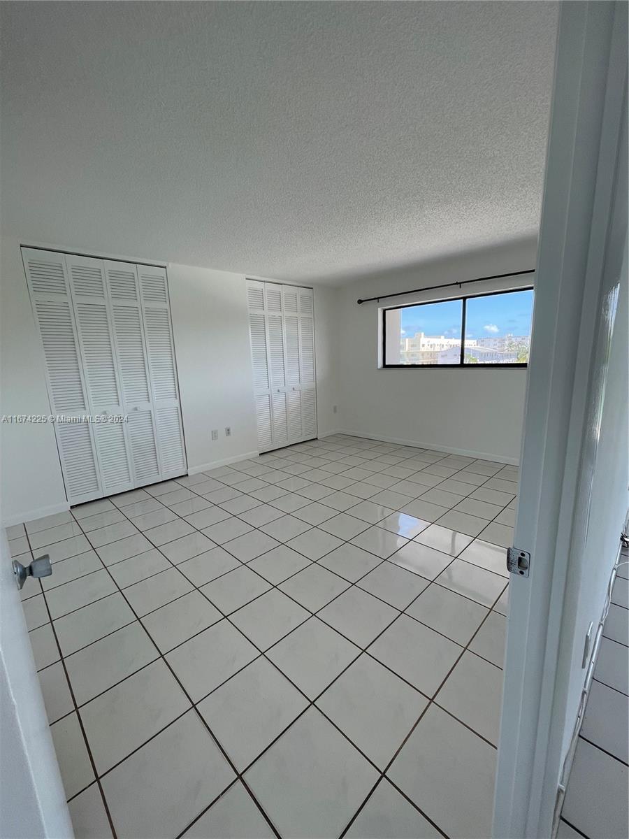 NORMANDY SHORES YT & CC I - Residential Lease
