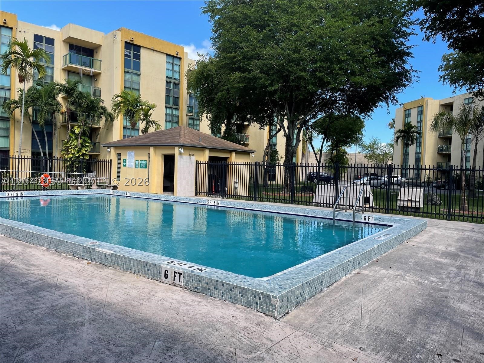 INTERNATIONAL PARK I COND - Residential Lease