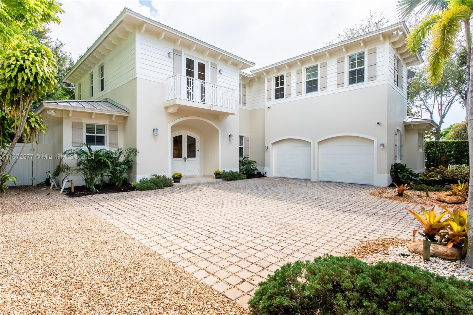 PINECREST VILLAS 2 ADDN - Residential