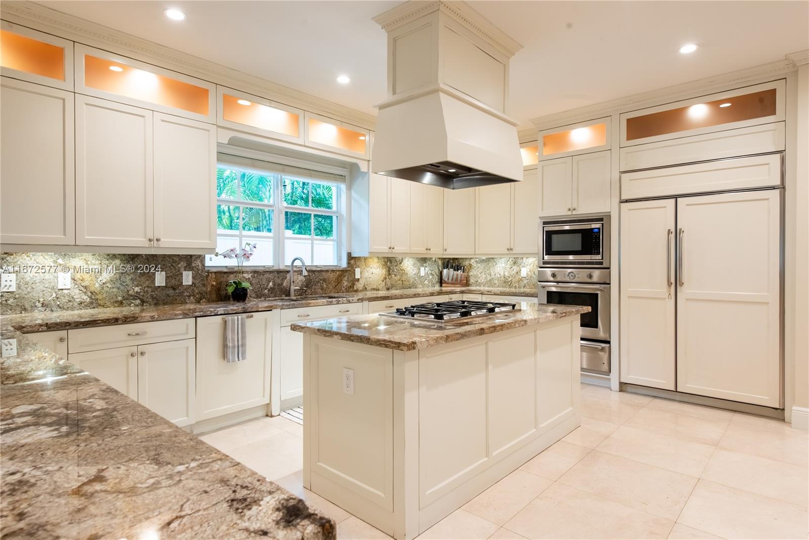 PINECREST VILLAS 2 ADDN - Residential