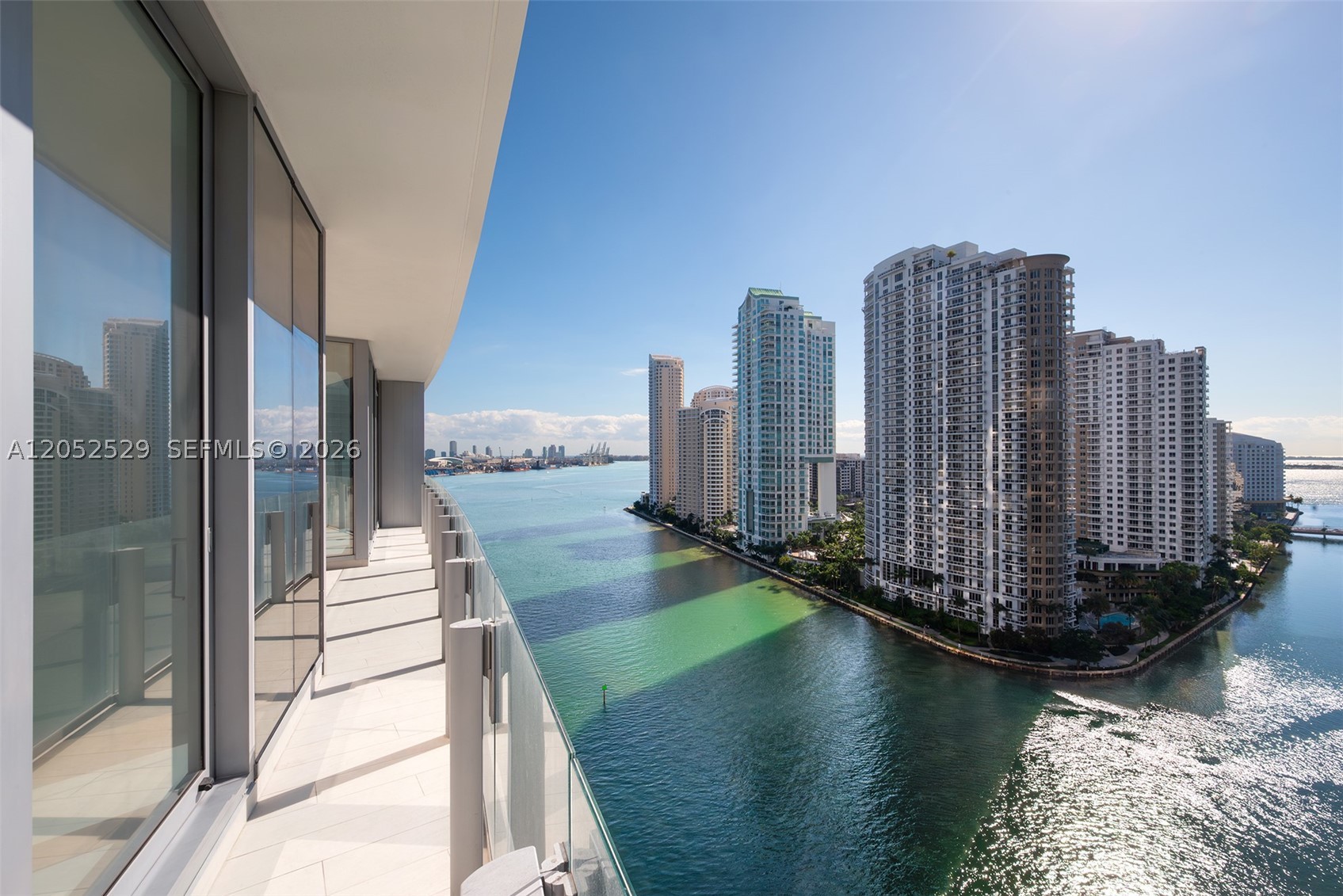 300 BISCAYNE BLVD WAY COND - Residential
