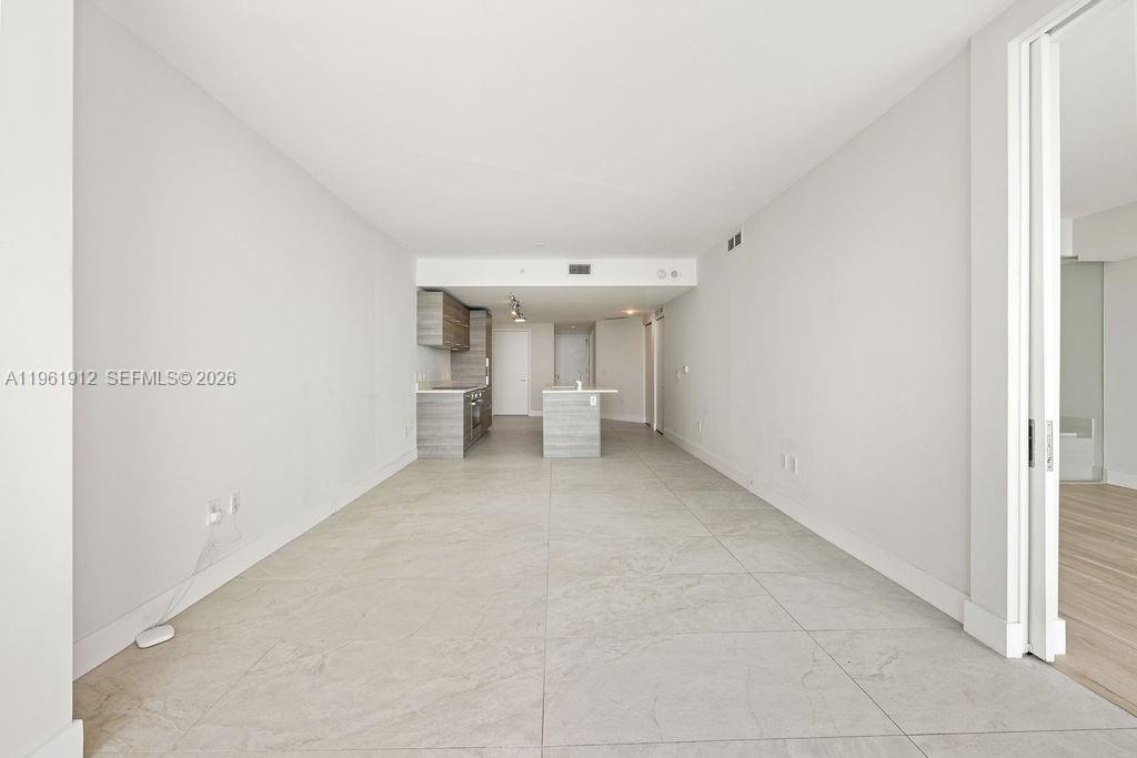 PARAISO BAY CONDO - Residential