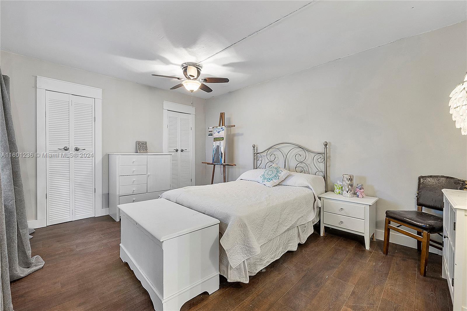 SEVEN SPRINGS 1 - Residential