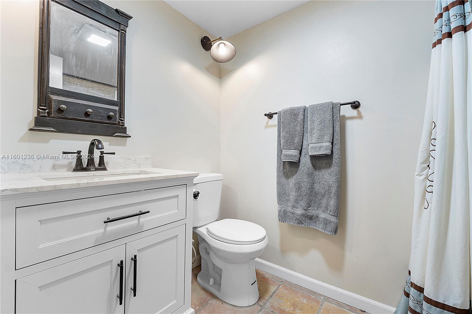 SEVEN SPRINGS 1 - Residential