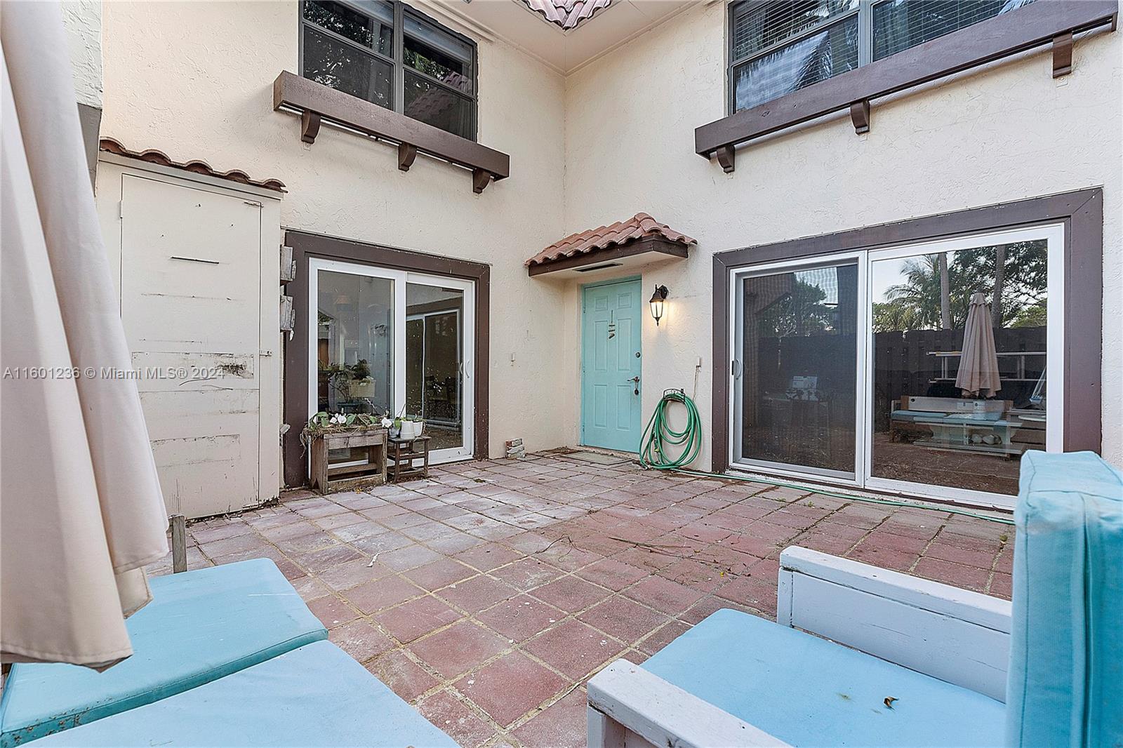 SEVEN SPRINGS 1 - Residential