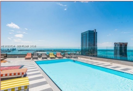 1300 S MIAMI AVENUE CONDO - Residential