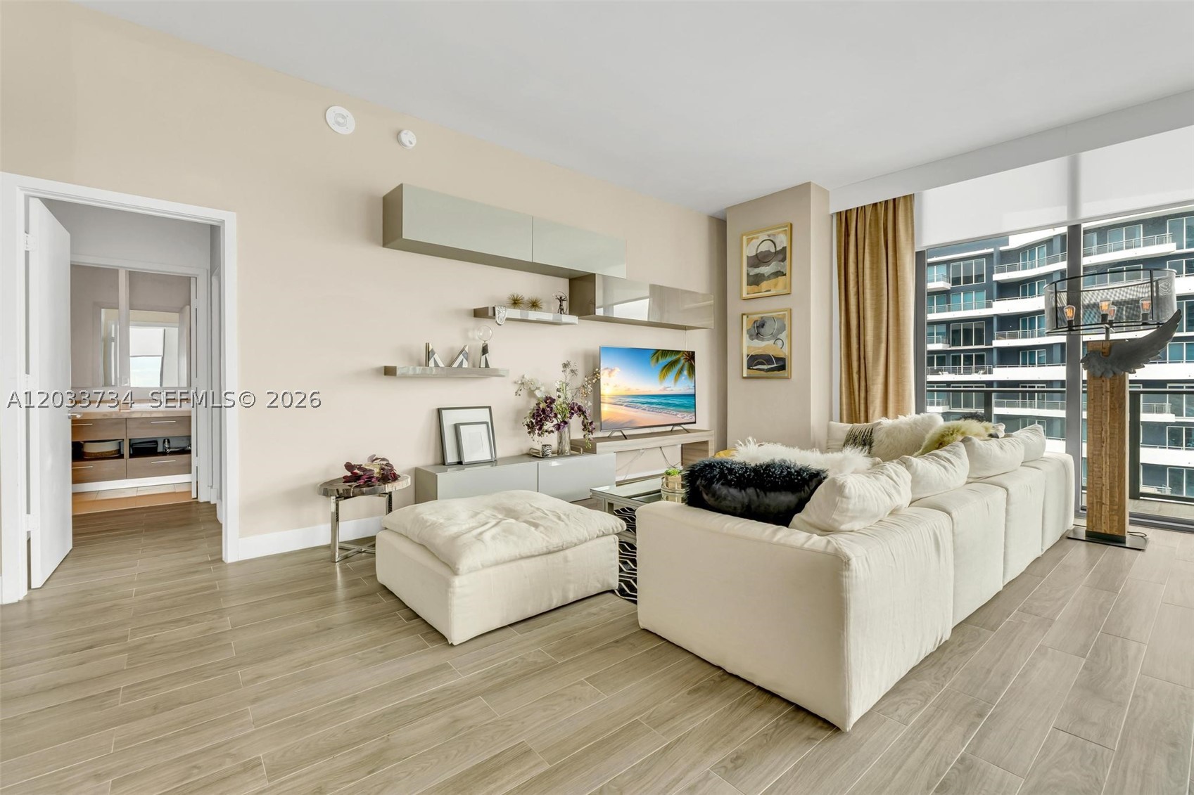 1300 S MIAMI AVENUE CONDO - Residential