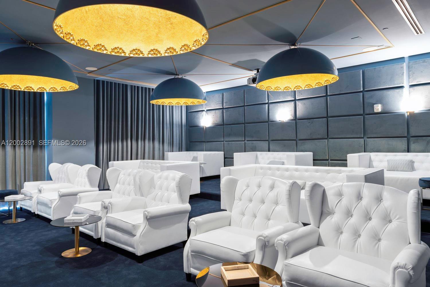 METROPICA NORTH TOWER ONE - Residential