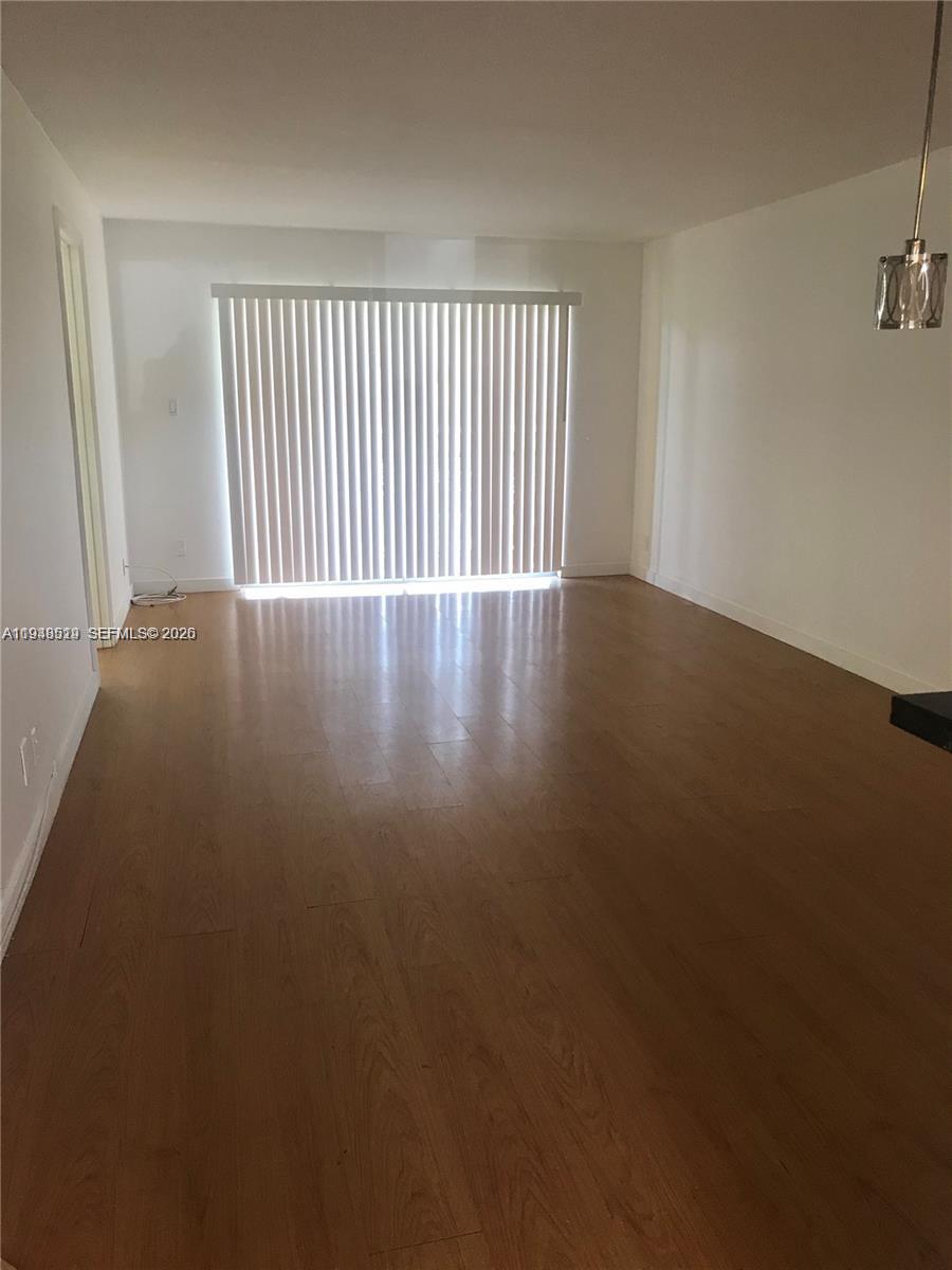 VERSAILLES GARDENS CONDO - Residential
