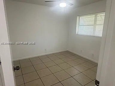 HOLLYWOOD PARK - Residential Lease