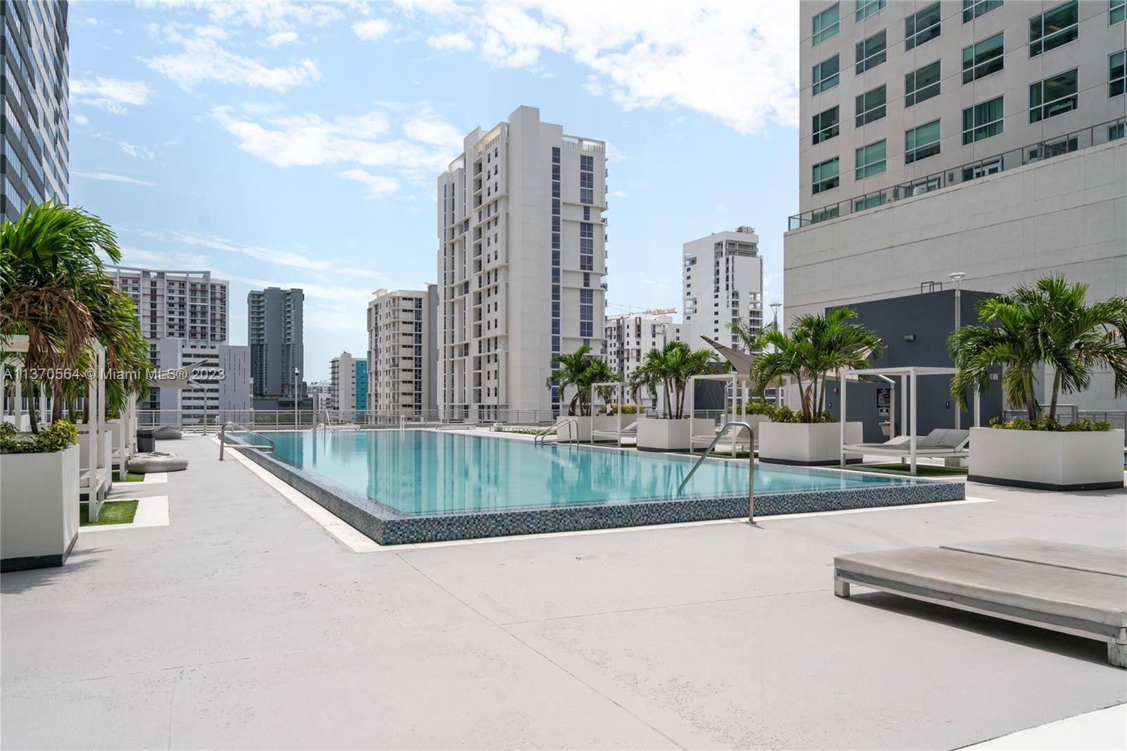 NEO VERTIKA CONDO - Residential