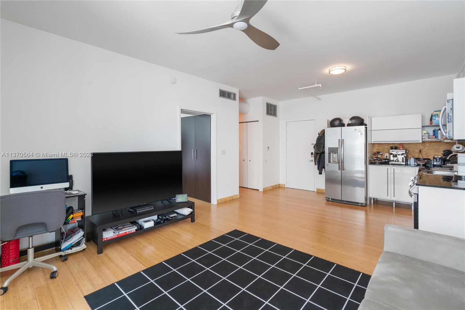 NEO VERTIKA CONDO - Residential