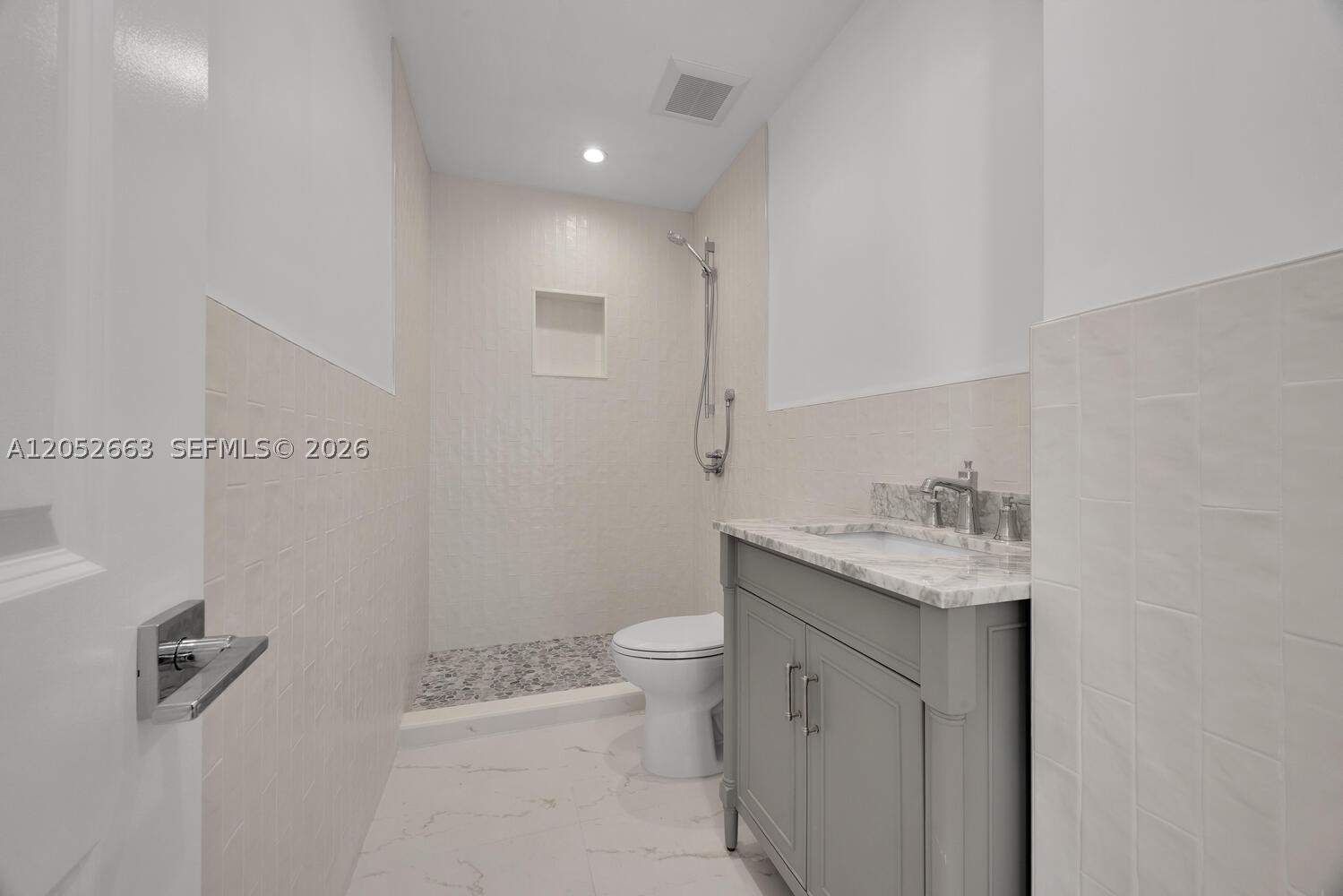 GRAPELAND HEIGHTS 2ND SEC - Residential