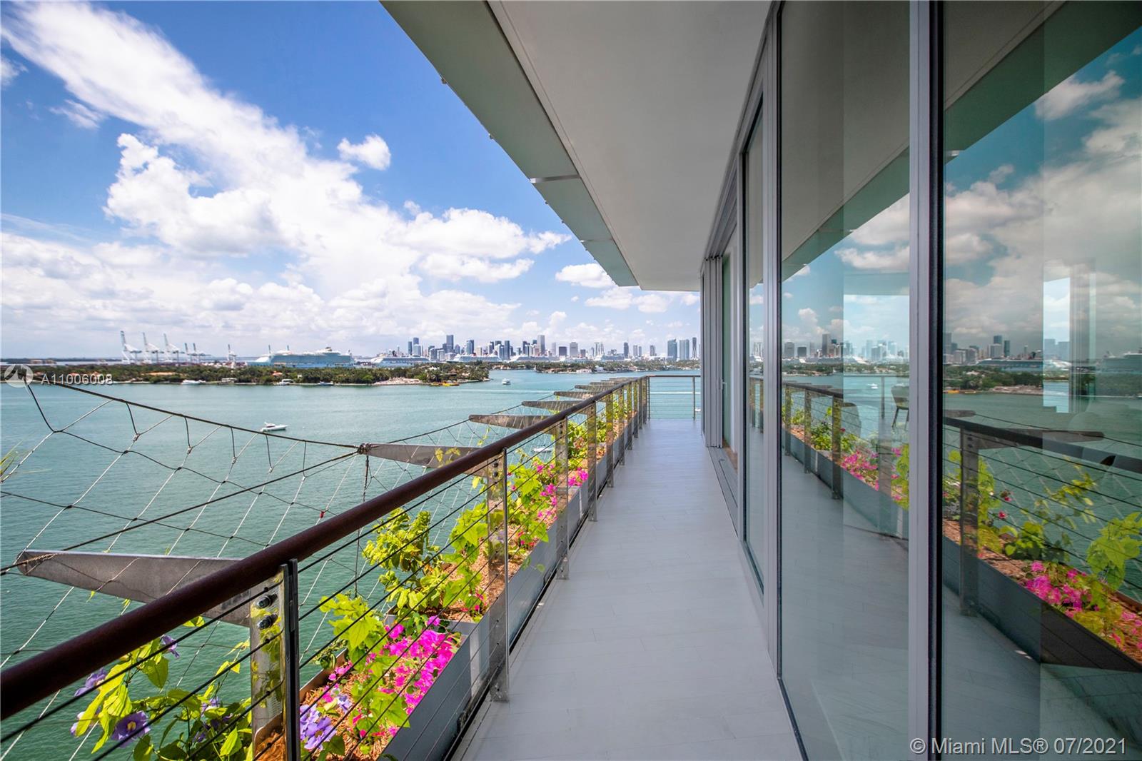 Monad Terrace - Residential