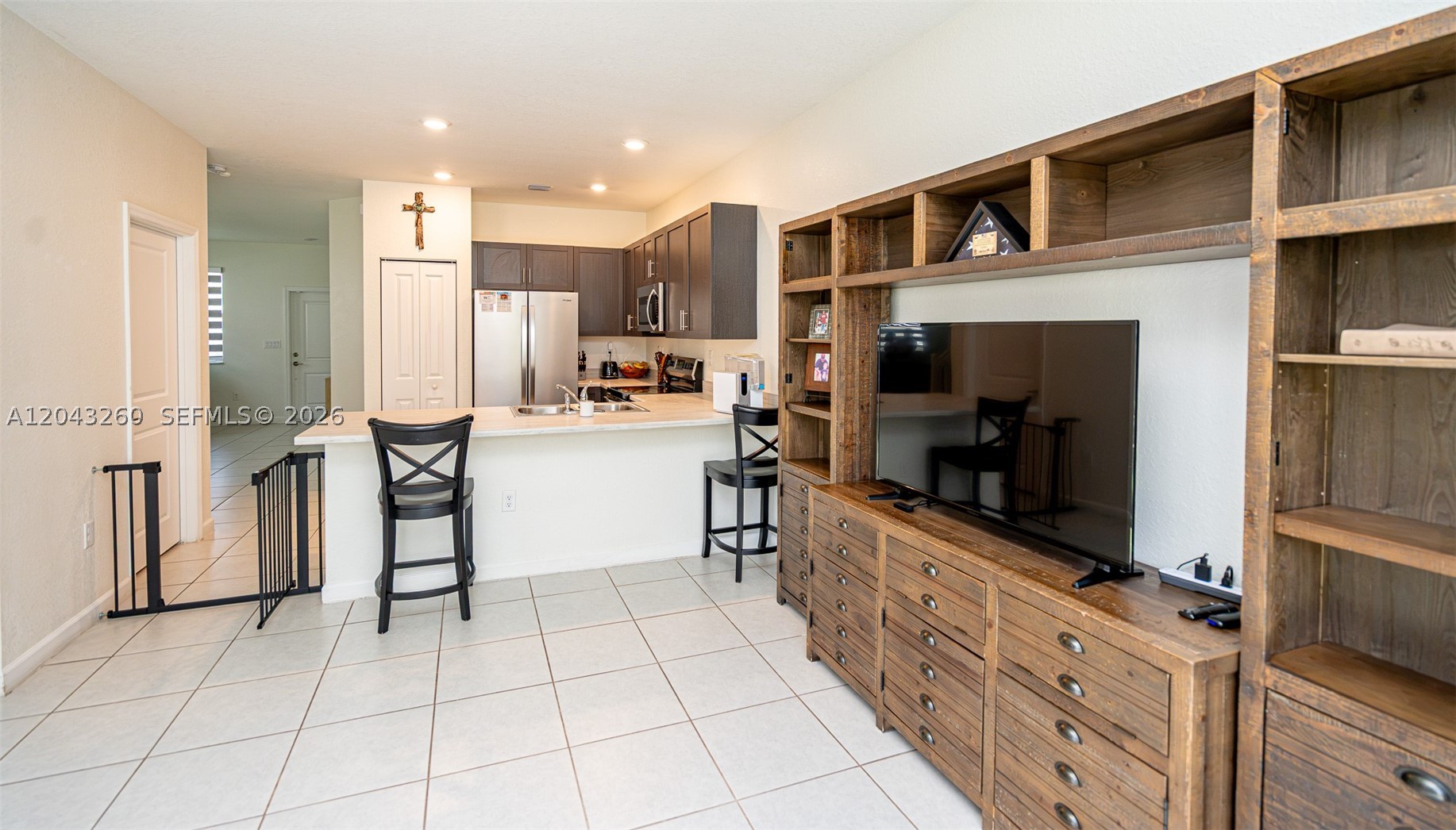KEYS GATE RESIDENTIAL - Residential