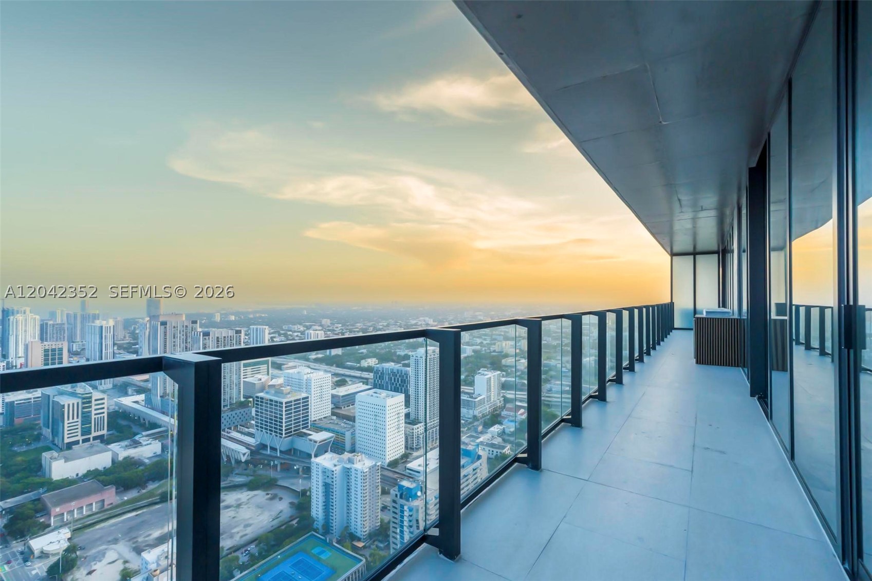 MIAMI NORTH - Residential