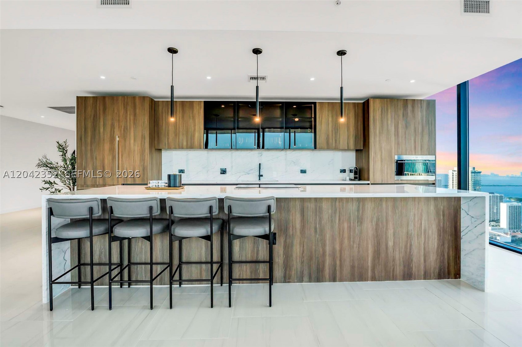MIAMI NORTH - Residential
