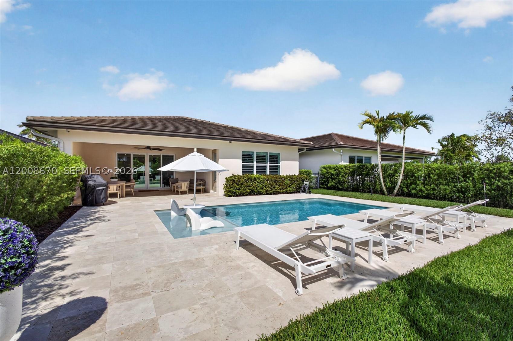 IBIS GOLF AND COUNTRY CLUB - Residential