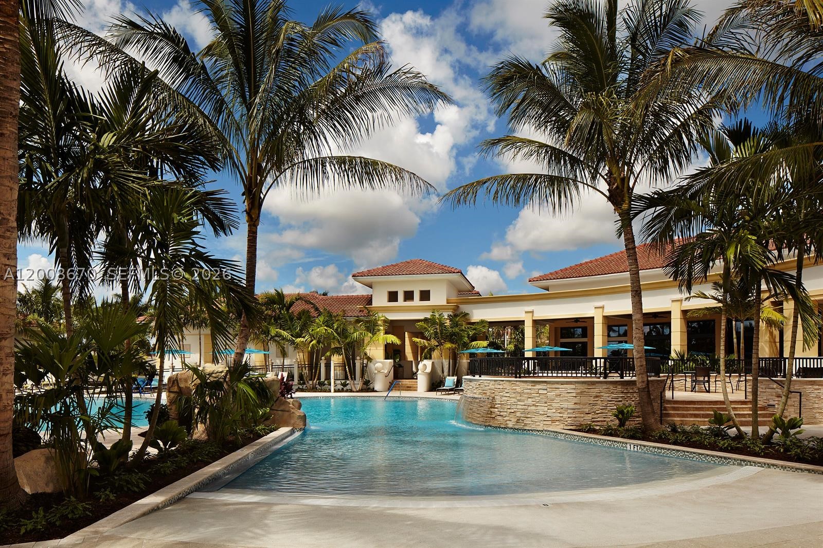 IBIS GOLF AND COUNTRY CLUB - Residential