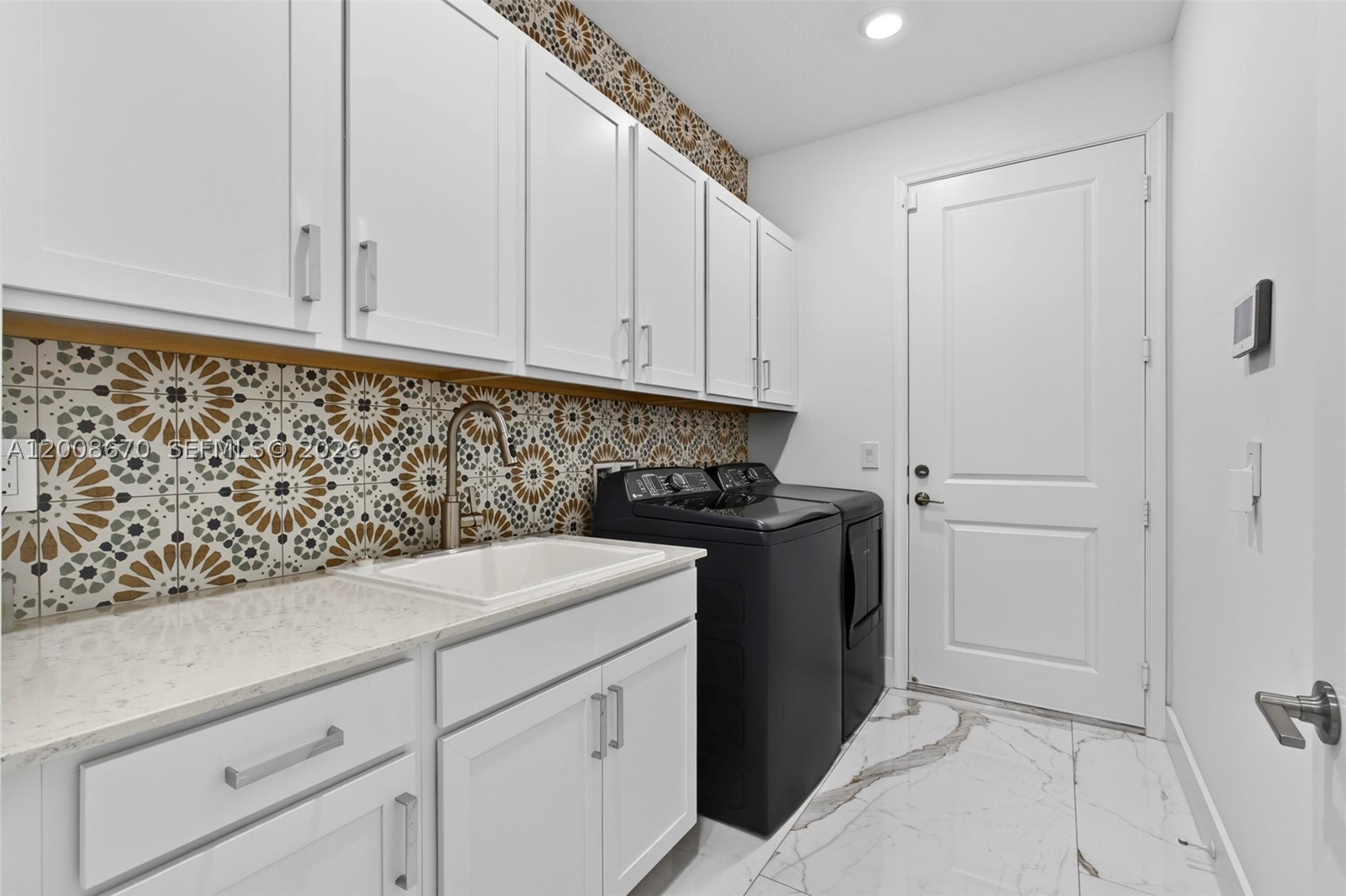 IBIS GOLF AND COUNTRY CLUB - Residential