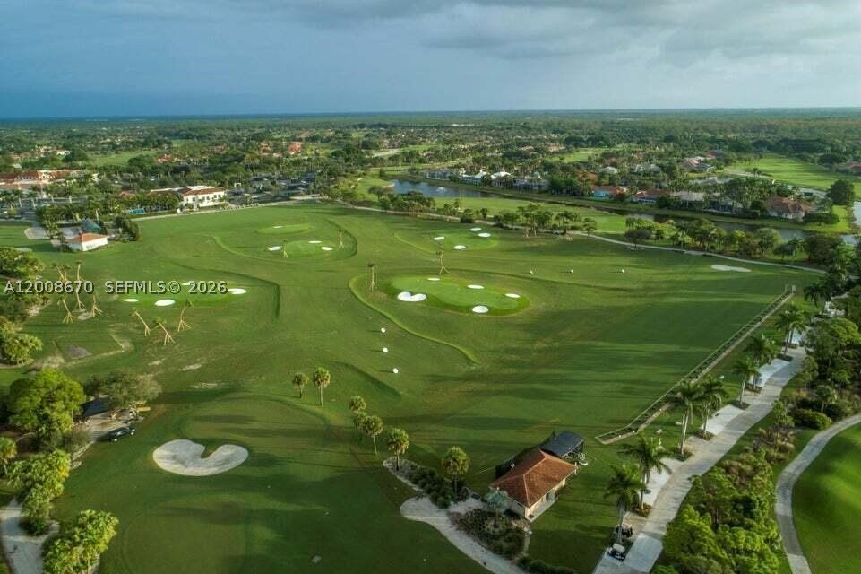 IBIS GOLF AND COUNTRY CLUB - Residential