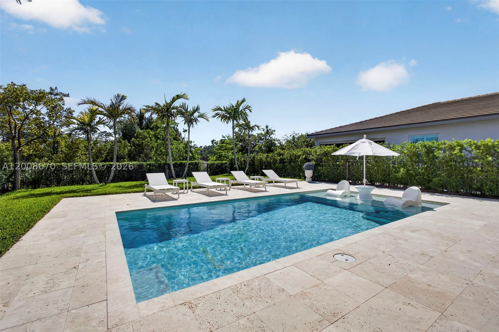 IBIS GOLF AND COUNTRY CLUB - Residential