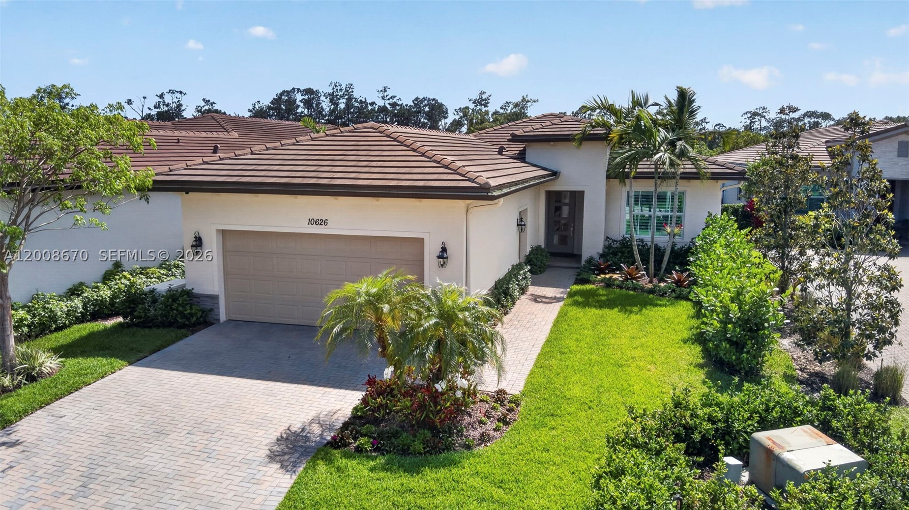IBIS GOLF AND COUNTRY CLUB - Residential
