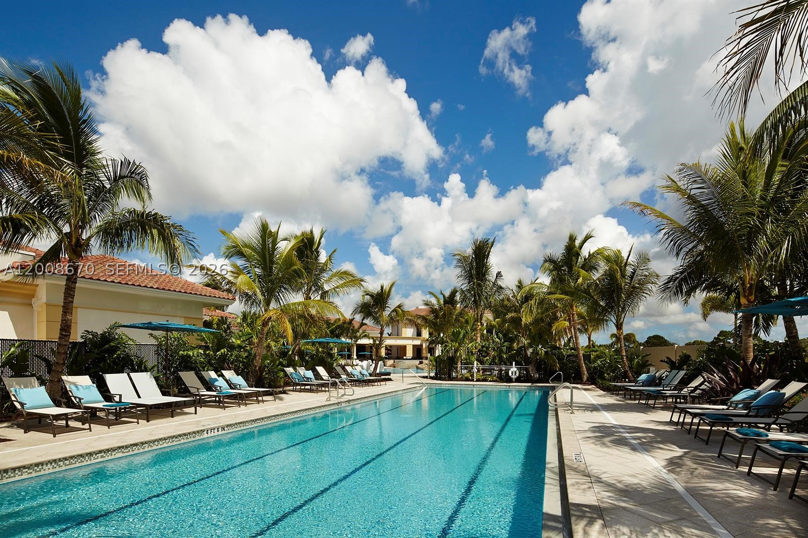 IBIS GOLF AND COUNTRY CLUB - Residential