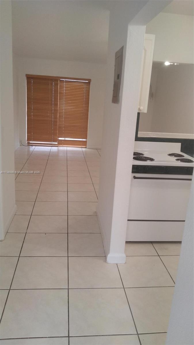 SUNSHINE BAY CONDO - Residential
