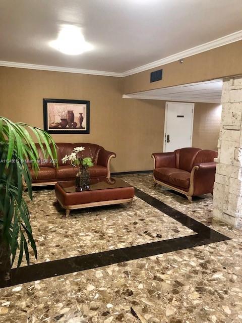 GREENWICH PH I CONDO - Residential