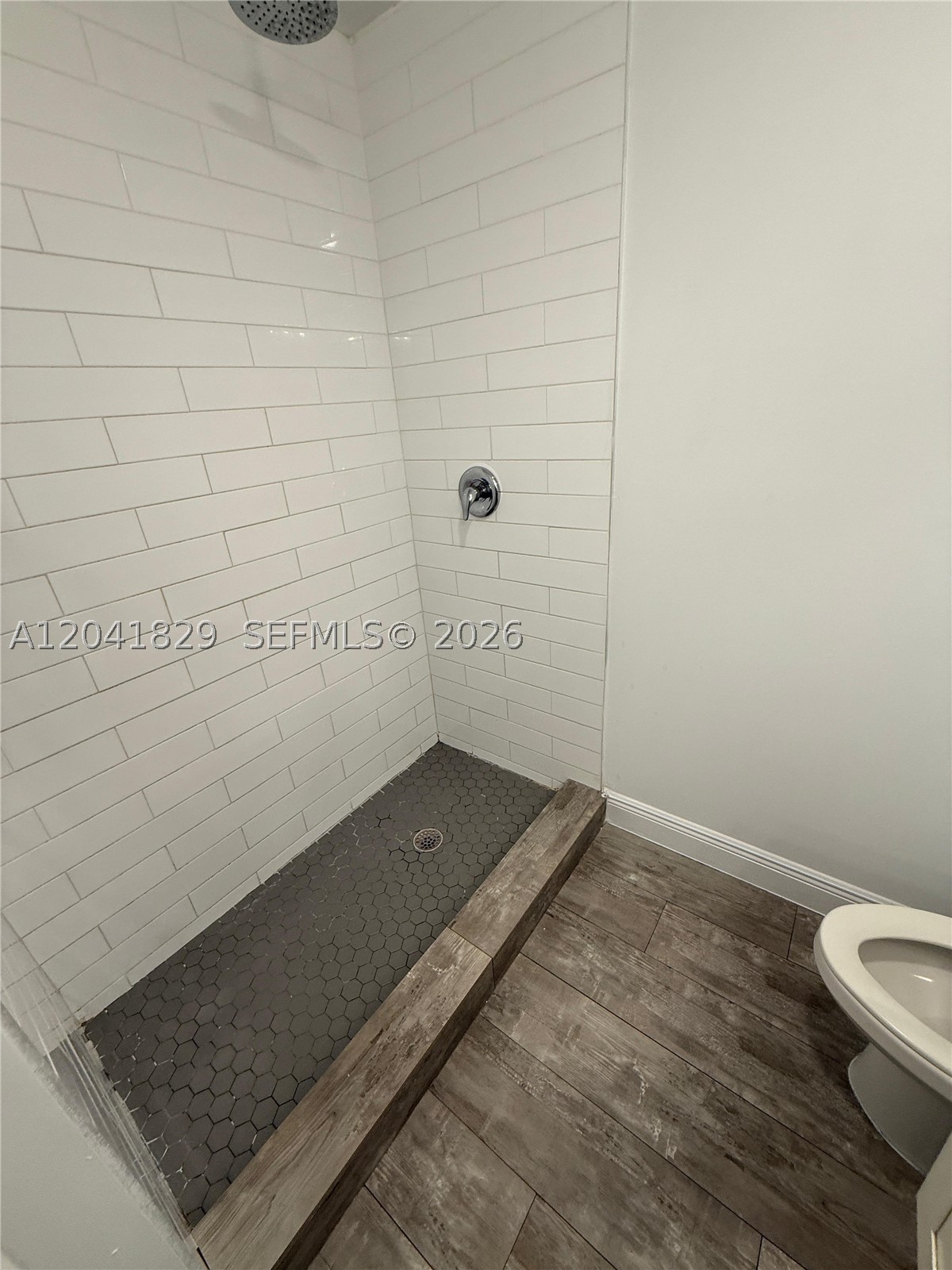 RAILWAY SHOPS ADDN 2ND AM - Residential Lease