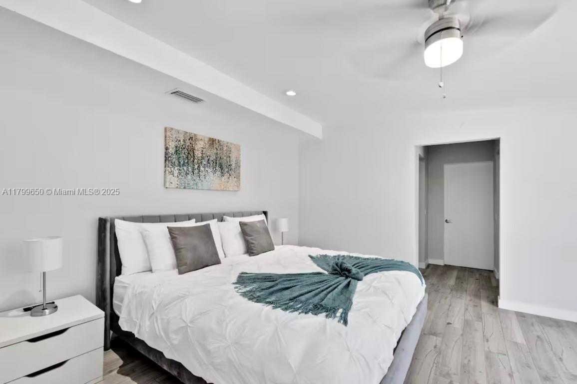GREYKNOLL ESTATES - Residential Lease
