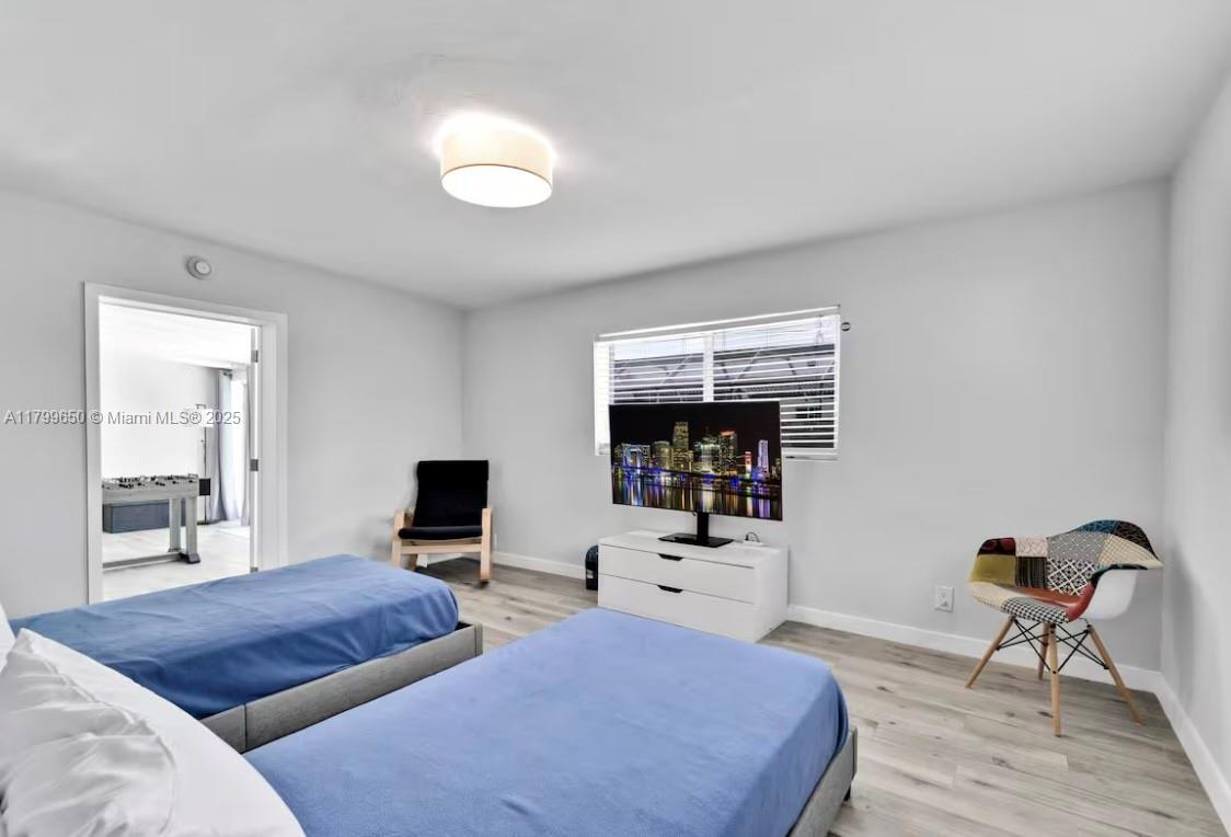 GREYKNOLL ESTATES - Residential Lease