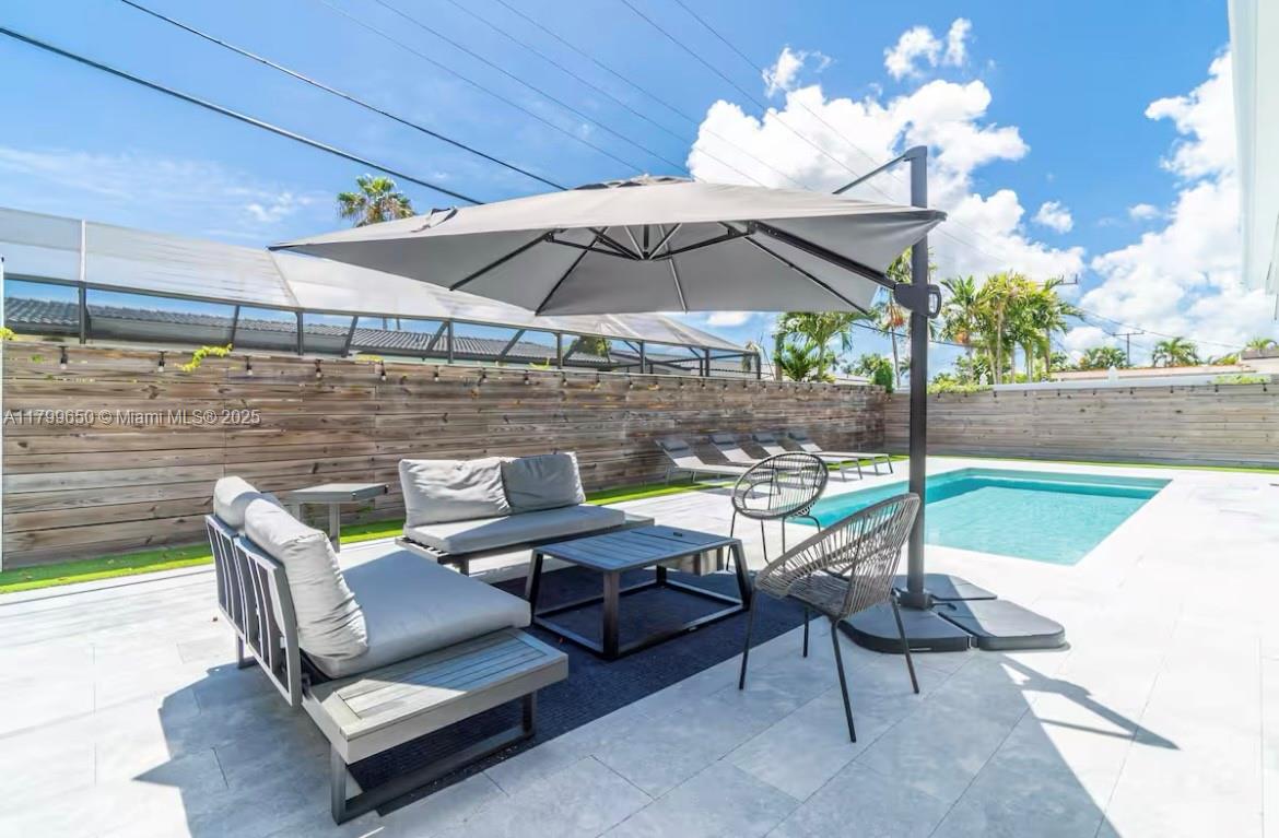 GREYKNOLL ESTATES - Residential Lease