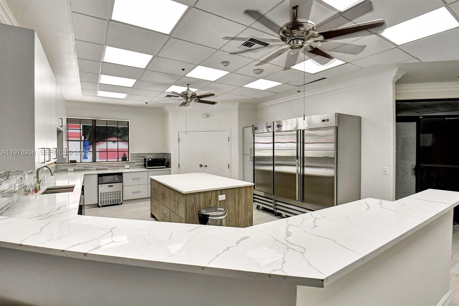LEXINGTON CLUB - Residential