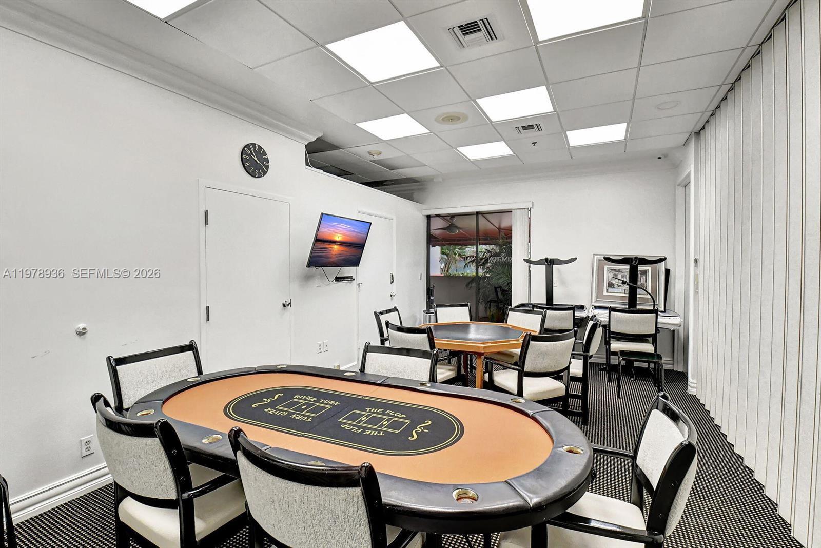 LEXINGTON CLUB - Residential