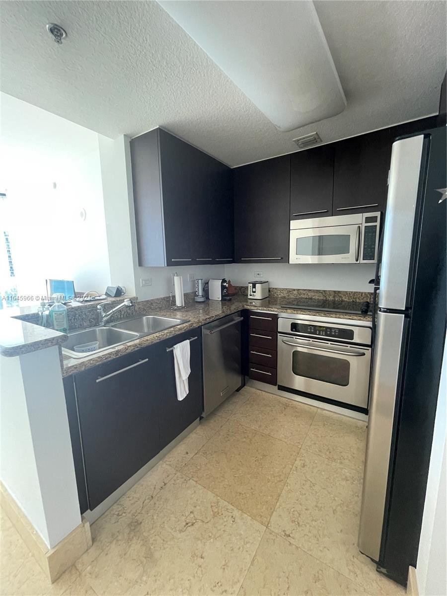 BEL-AIRE ON THE OCEAN - Residential Lease