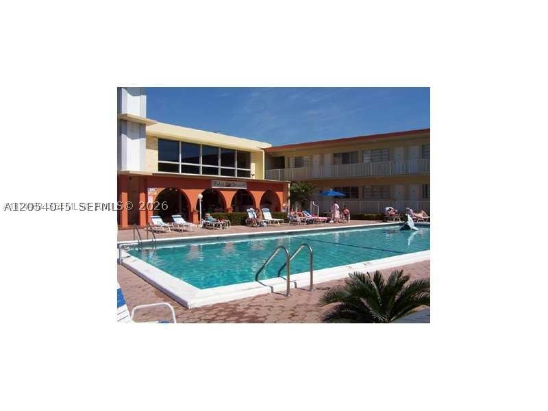 DIPLOMAT GOLF & RACQUET C - Residential Lease