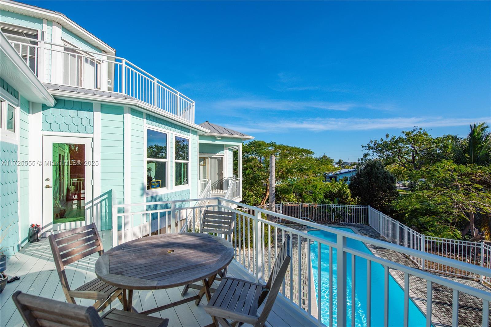CUTTHROAT HARBOR ESTS - Residential
