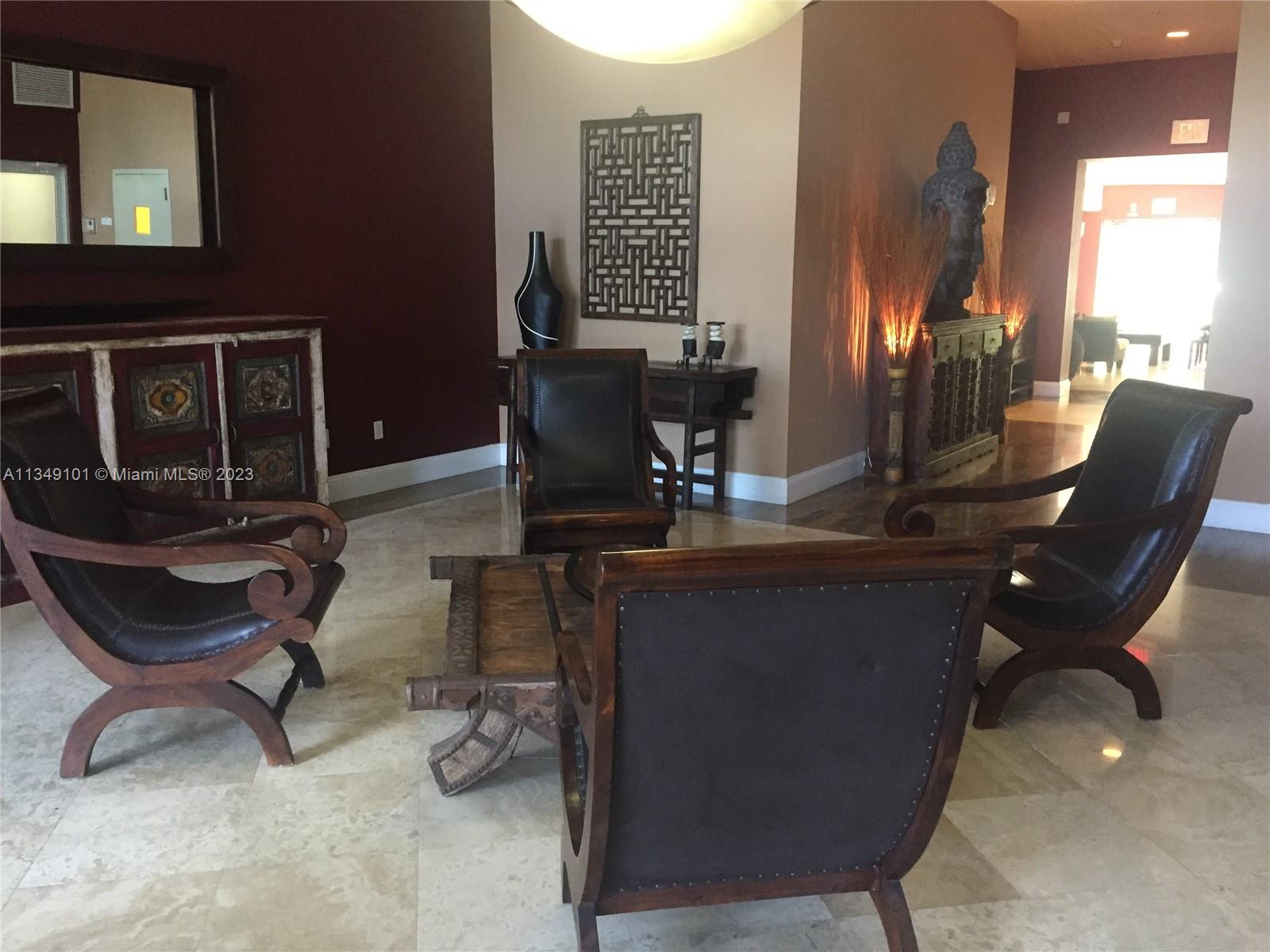 GATEWAY TO THE GROVE COND - Residential Lease