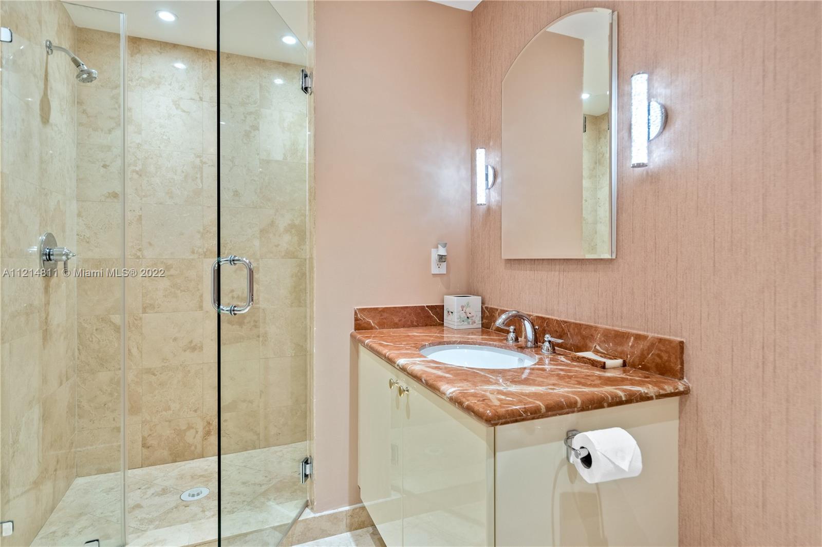 BELLINI CONDO - Residential