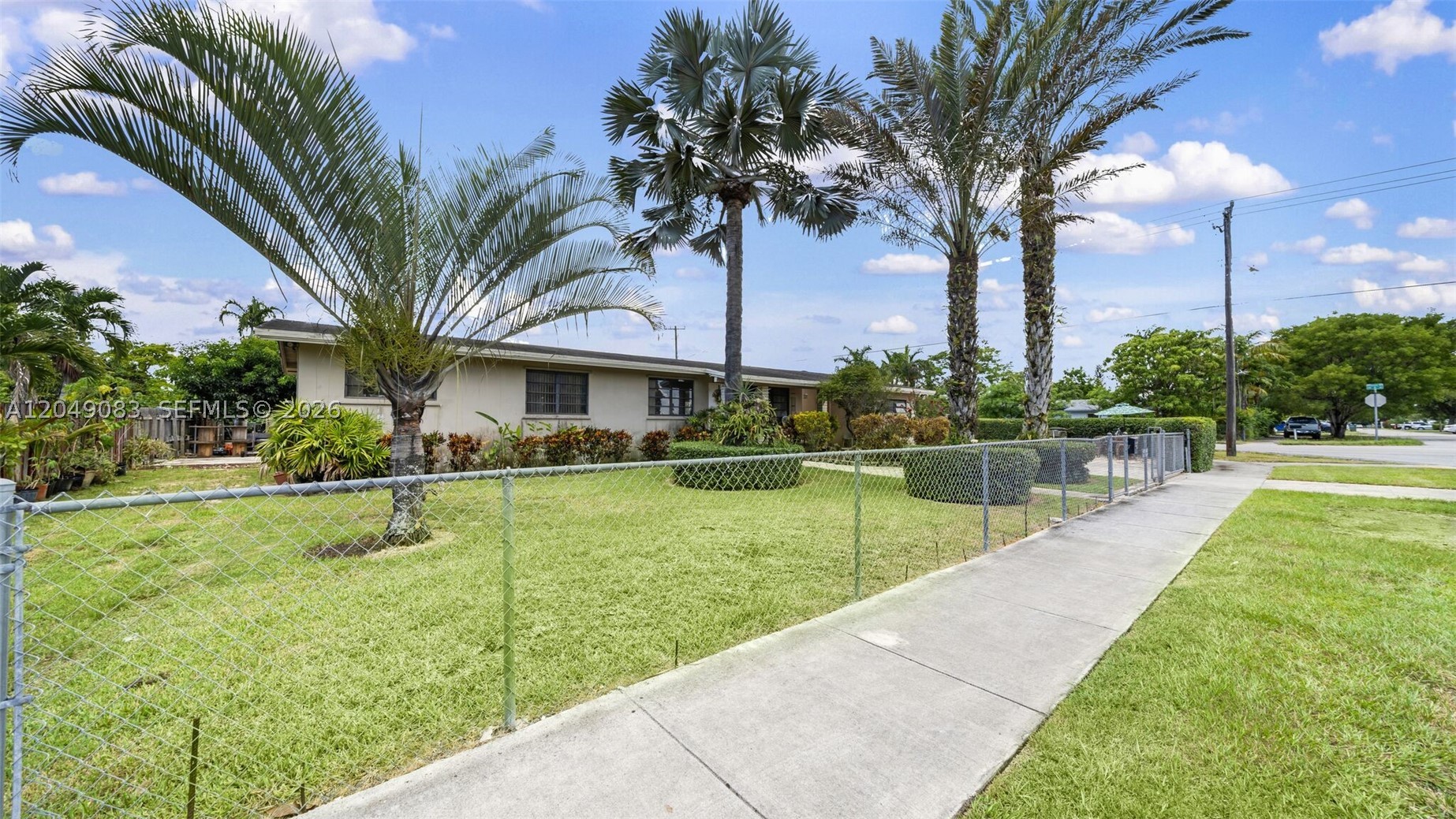 PONCE DE LEON - Residential