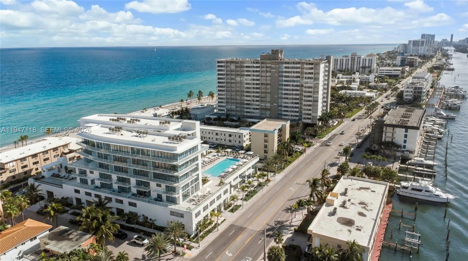 Eturna Residences - Residential