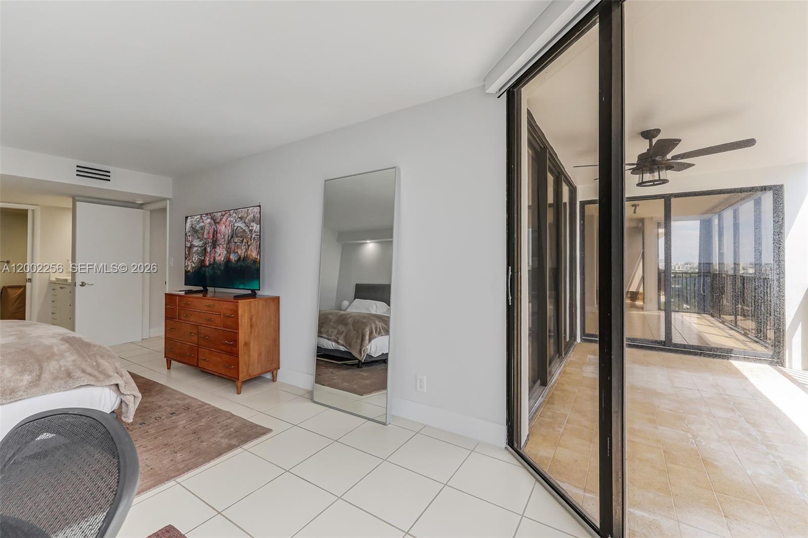 BRICKELL PLACE PHASE II C - Residential