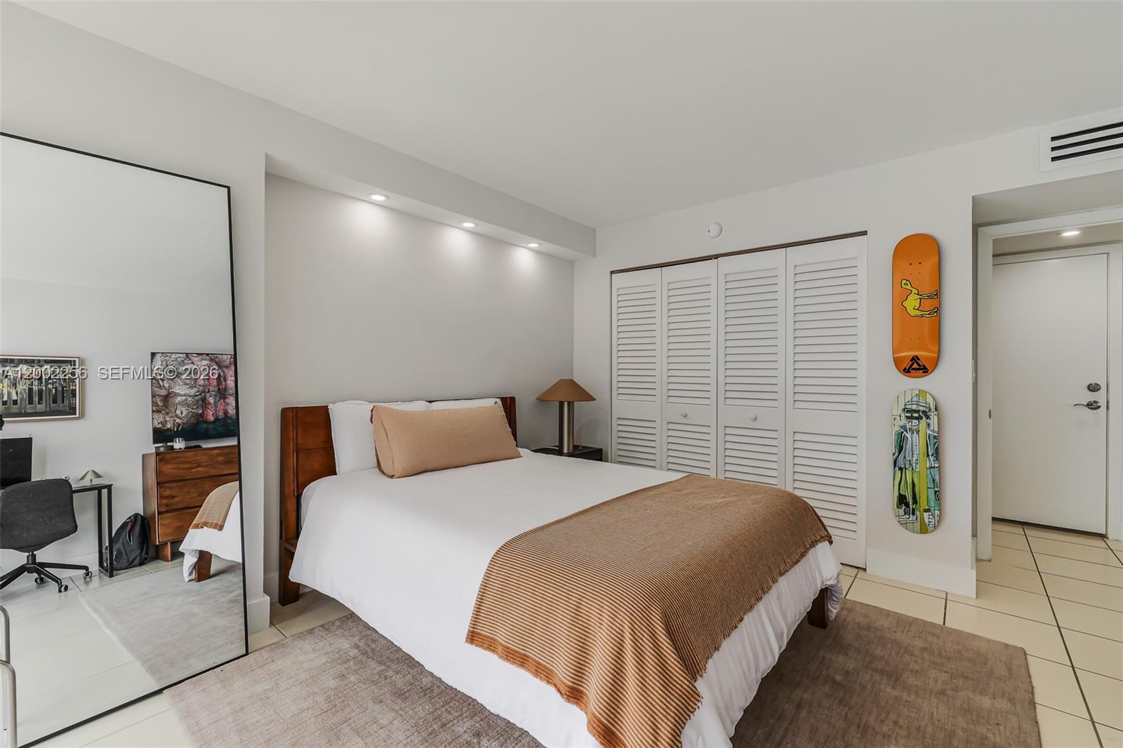 BRICKELL PLACE PHASE II C - Residential