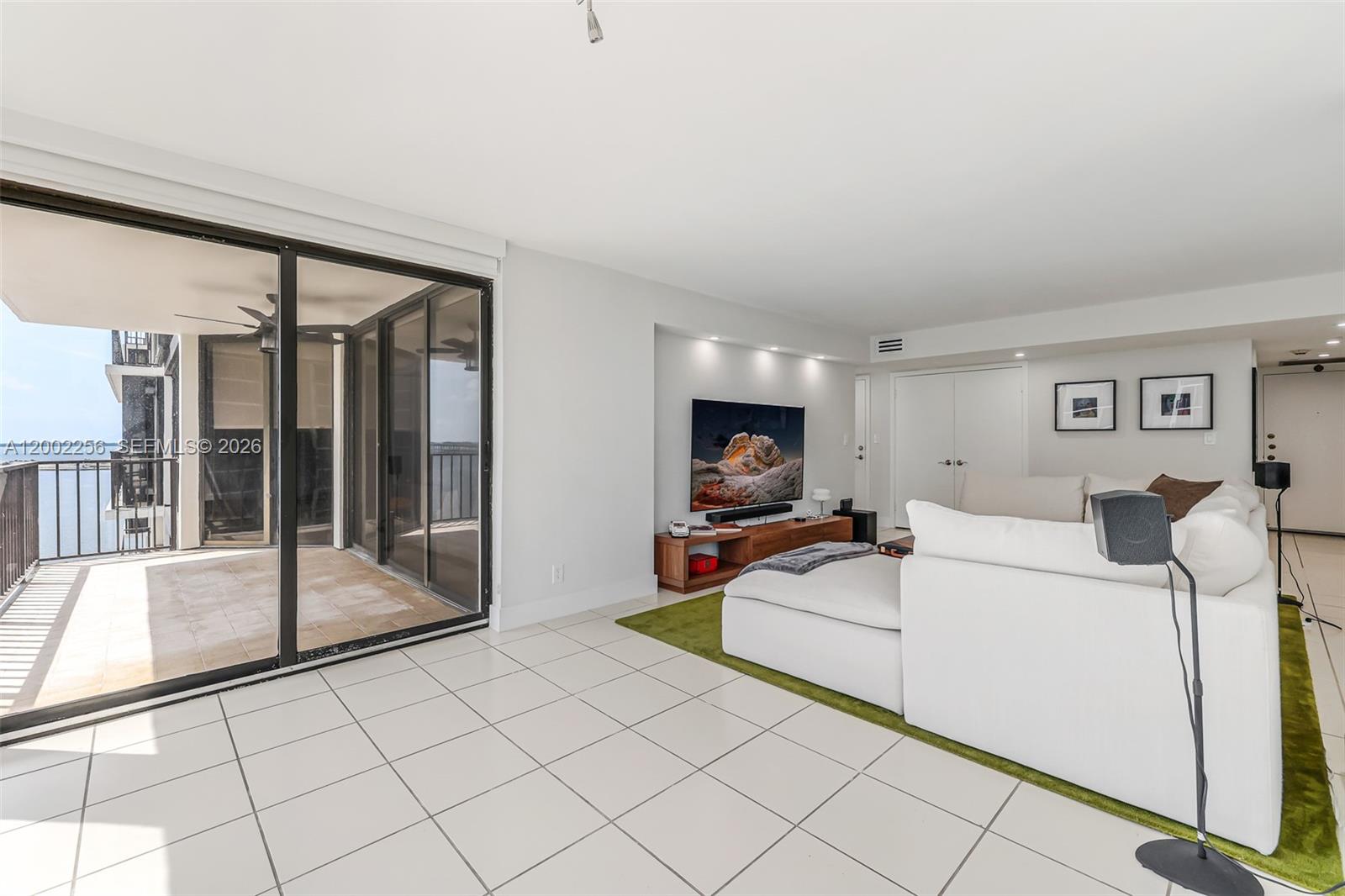 BRICKELL PLACE PHASE II C - Residential
