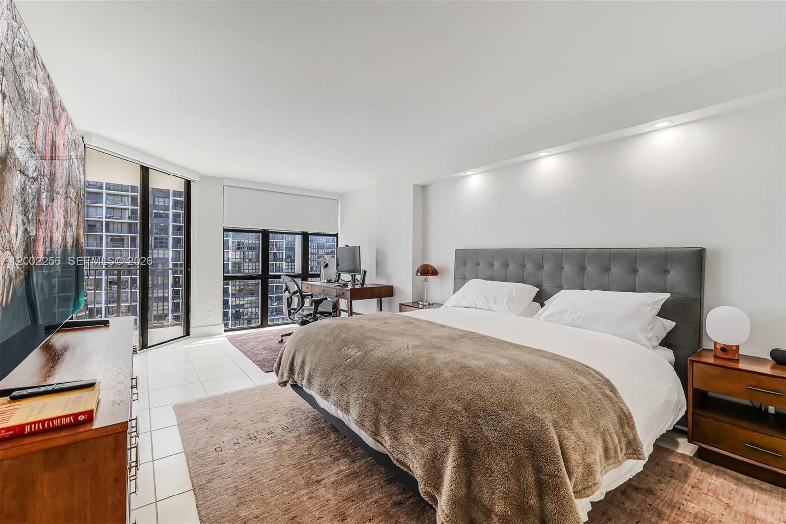 BRICKELL PLACE PHASE II C - Residential