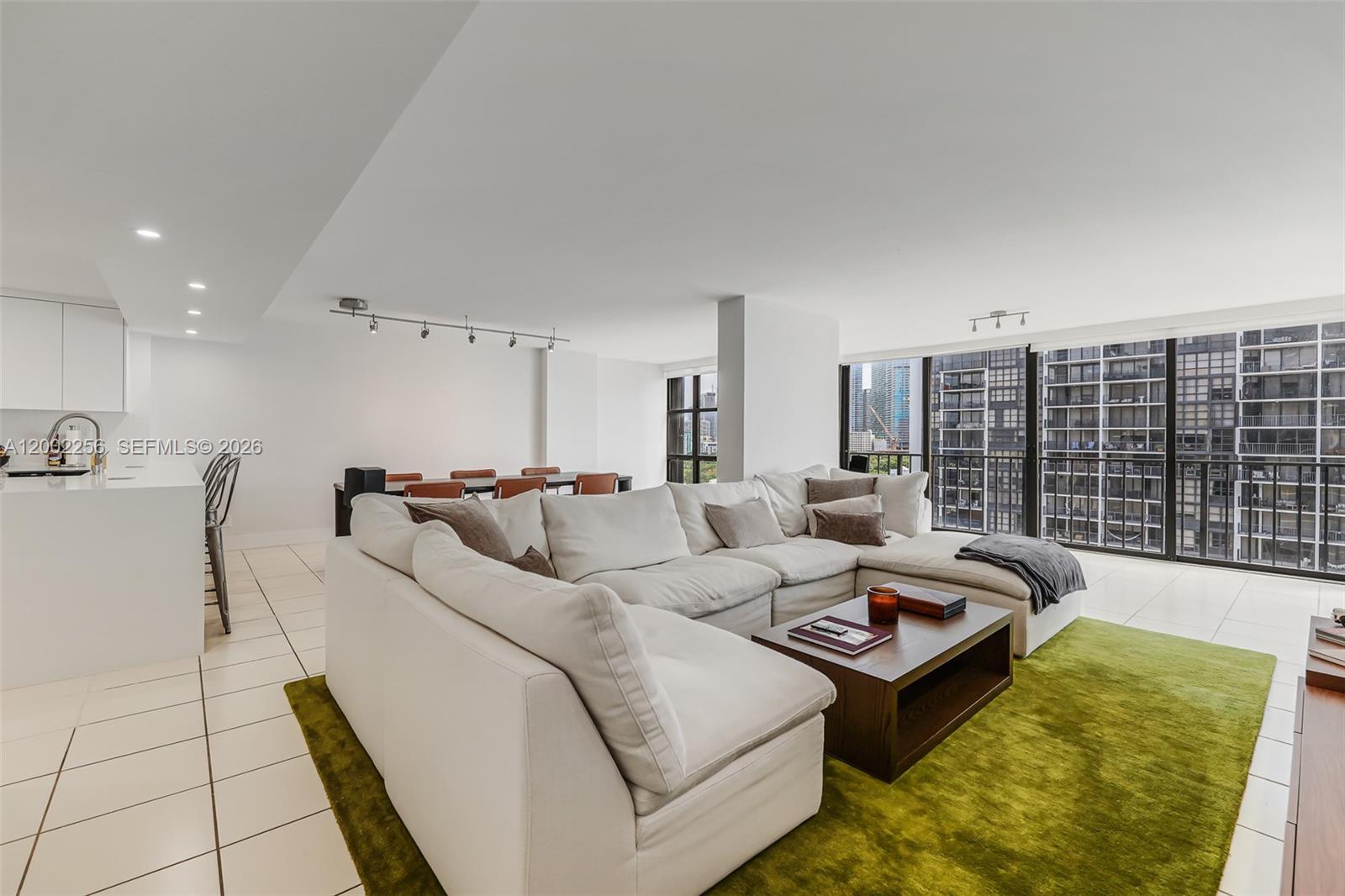 BRICKELL PLACE PHASE II C - Residential