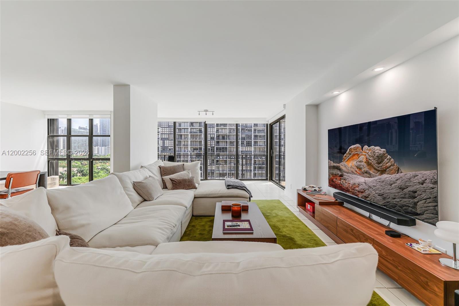 BRICKELL PLACE PHASE II C - Residential